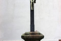 kriz-u-kostela-scaled
