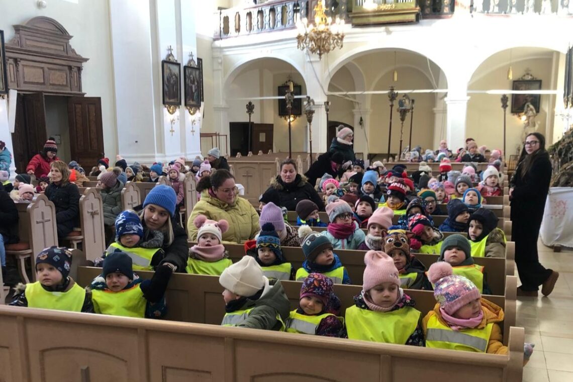 Mateřské školy v kostele