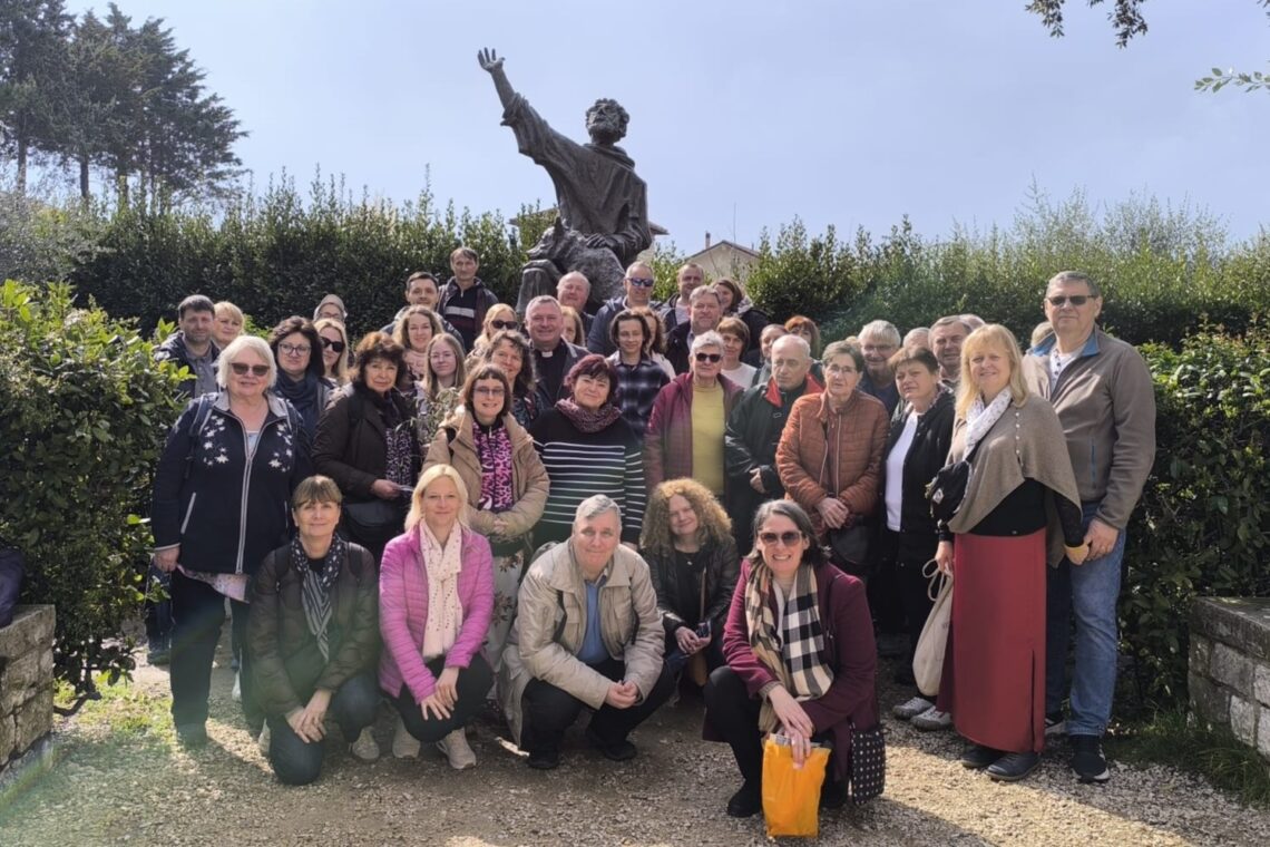 Pouť k ostatkům sv. Františka do Assisi